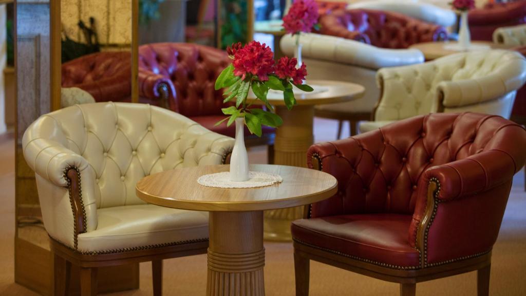 Hotel & Spa Cacciatori Кадемарио Экстерьер фото